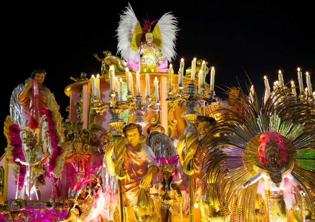 https://www.matzuri.com/wp-content/uploads/2017/10/Rio-de-Janeiro-Carnival-2-1024x721.jpg